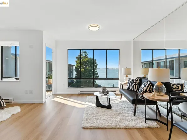 7 Captain Dr Unit 411, Emeryville, CA 94608