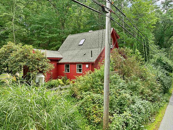 4th image of 170 Packers Falls Road