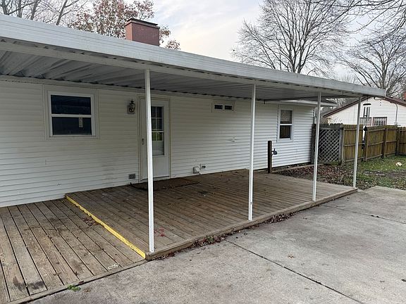 5th image of 442 Clifton Dr NE