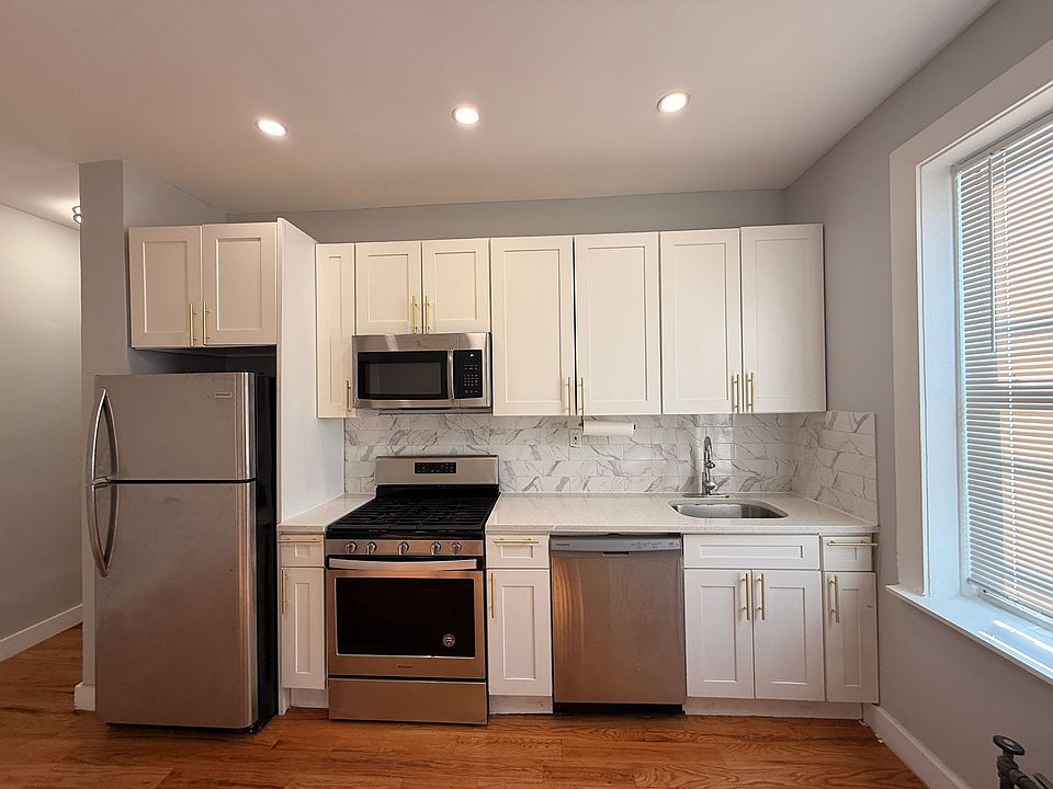 1st image of 783 Kennedy Blvd #14E