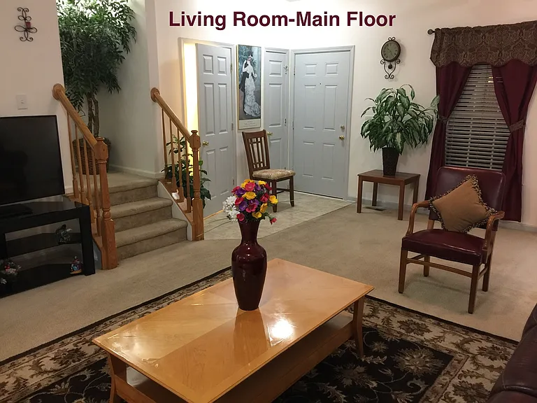 2830 Barrymore St #102 — Photo 5