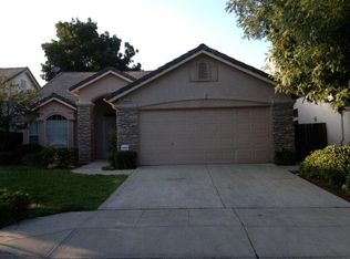 2378 E Emilie Ave, Fresno, CA
