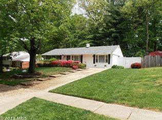 5415 Inverchapel Rd, Springfield, VA 22151