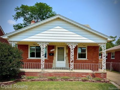 13272 Callender St, Southgate, MI, 48195