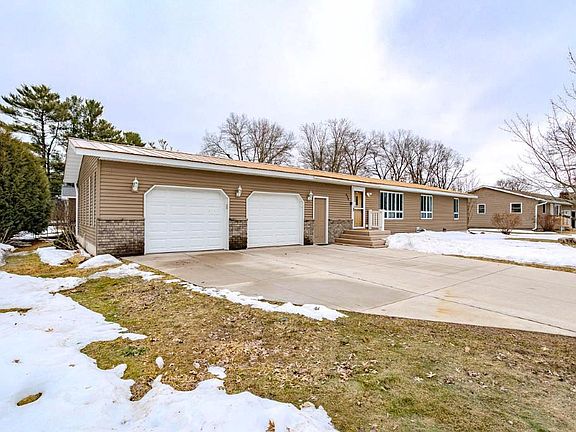 2nd image of 606 15TH STREET