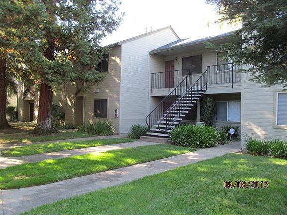 2nd image of 9119 Newhall Dr APT 20