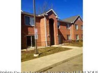 3021 E Birch Row Dr #10, East Lansing, MI 48823