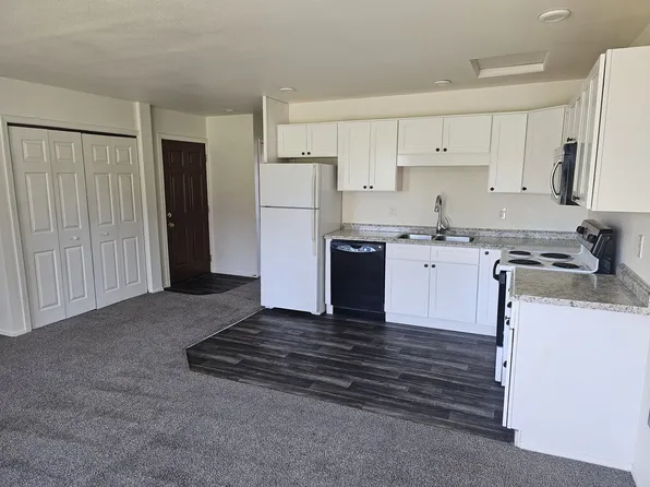307 Solberg St SW Unit 15, Yelm, WA 98597