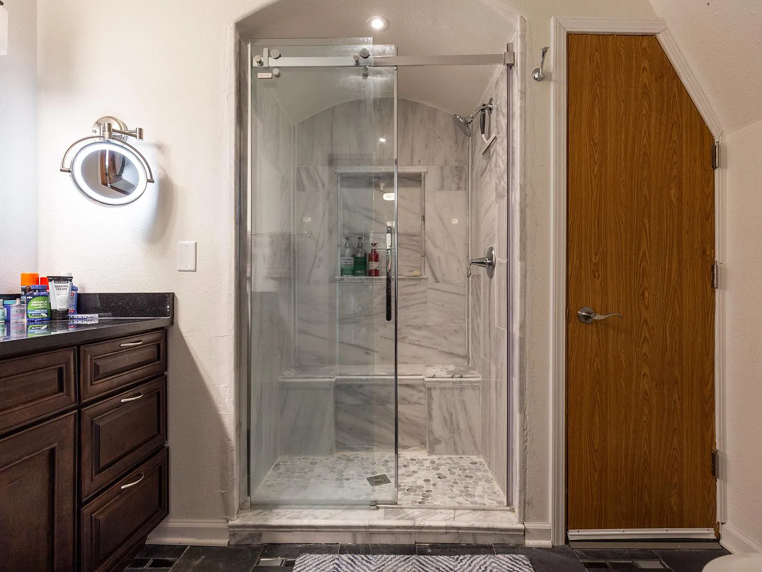 2 bed, 1200 sqft, $2,350 — Photo 3