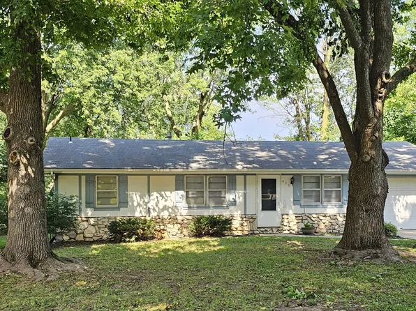 409 S Concordia Ave, Republic, MO 65738