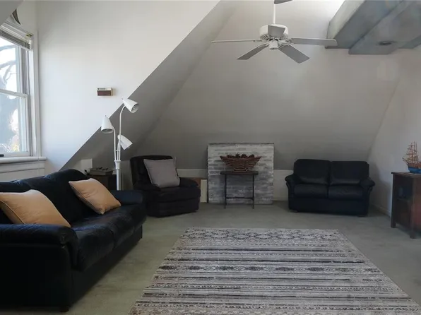 3 Beech Ct Circle image 24 of 36