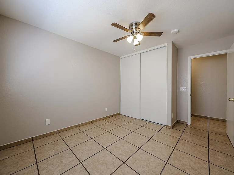 2648 S 84th Gln — Photo 18