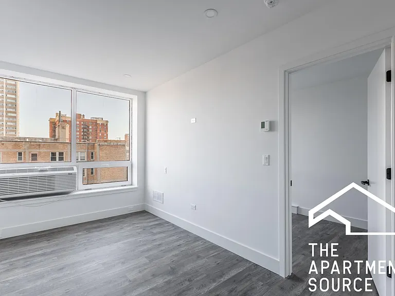 941 W Carmen Ave #105 — Photo 8