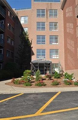 2nd image of 50 S Common St APT 410