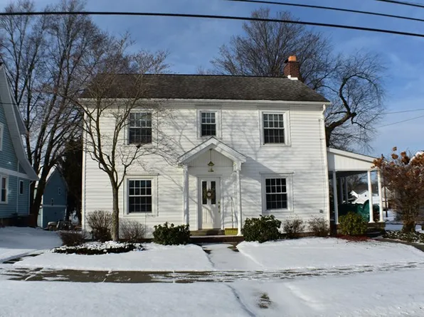 136 S Franklin St, Cochranton, PA 16314