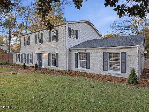 3rd image of 2040 Brecon Dr