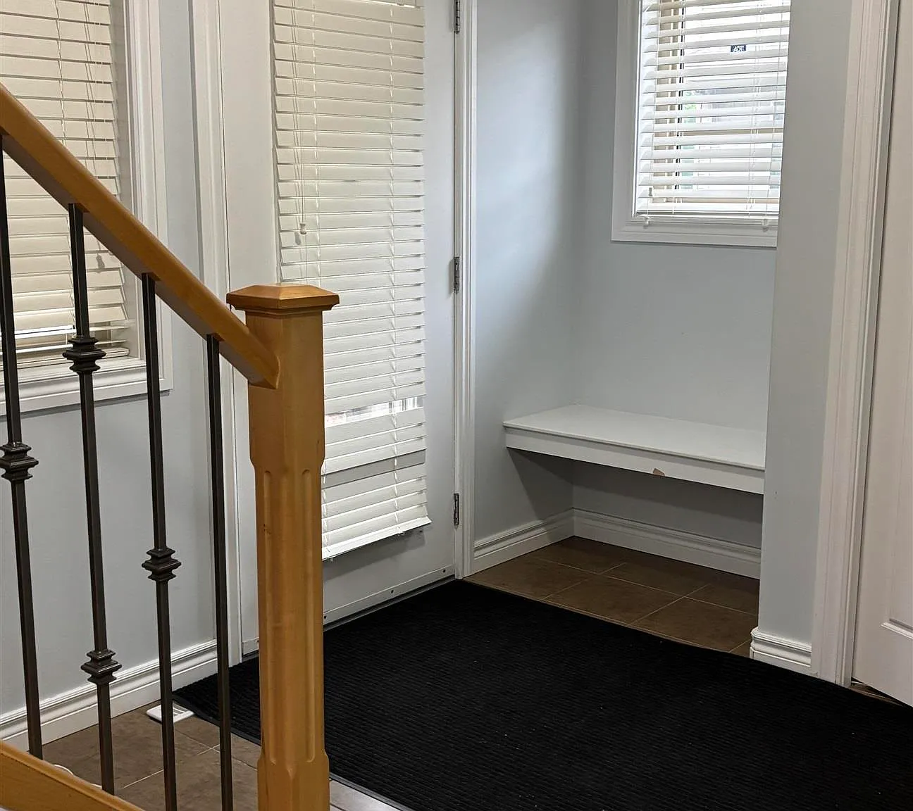 3 bed, 2.5 bath, 2286 sqft, $3,000 — Photo 3