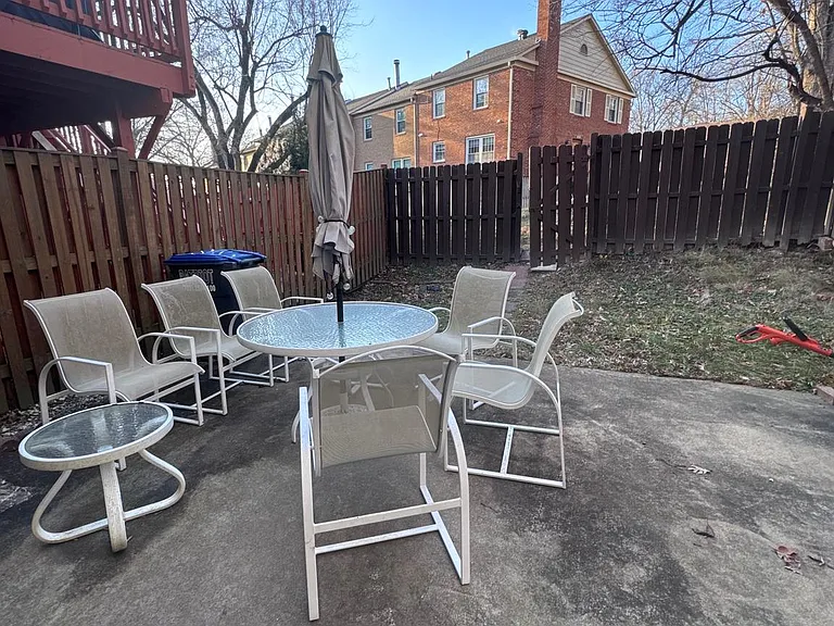 7416 Erska Woods Ct — Photo 17