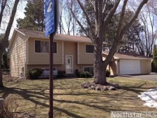 1630 Eugene St, White Bear Lake, MN 55110