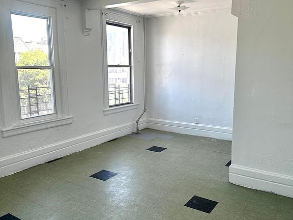 3rd image of 3066 Webster Ave APT 3