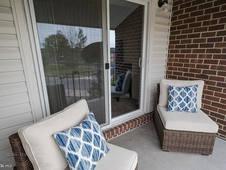 7407 Alvah Ave #F — Photo 16