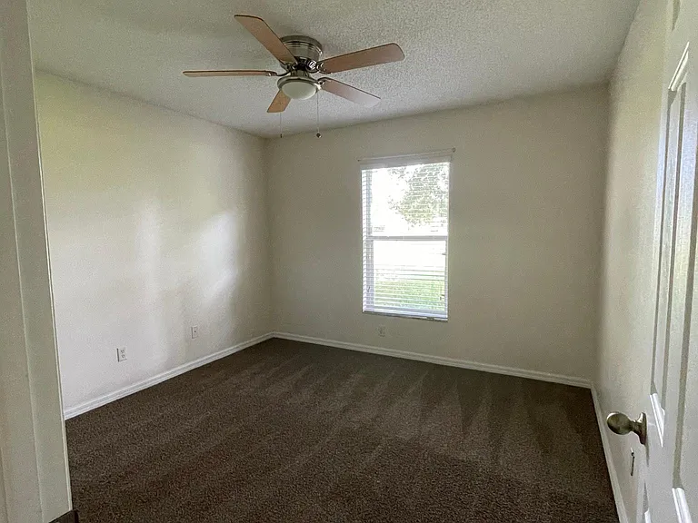 13634 Meadowpark Ave — Photo 20