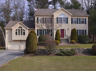 21 Rosemary Ln, Smithfield, RI 02828