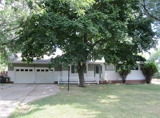 8181 Marianna Blvd, Broadview Heights, OH 44147