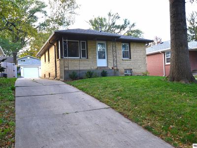 2211 S 36th St, Lincoln, NE, 68506