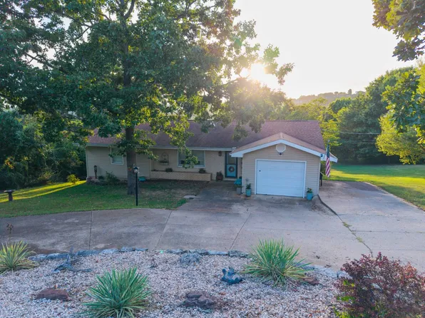 9 Woodland Ave, Kimberling City, MO 65686
