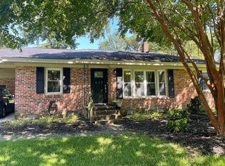 638 Byron Rd, Columbia, SC 29209