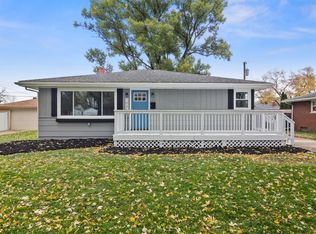 1035 N Dwiggins St, Griffith, IN 46319