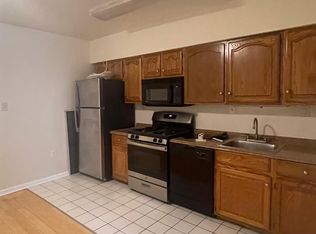 1027 Bainbridge St #B, Philadelphia, PA 19147