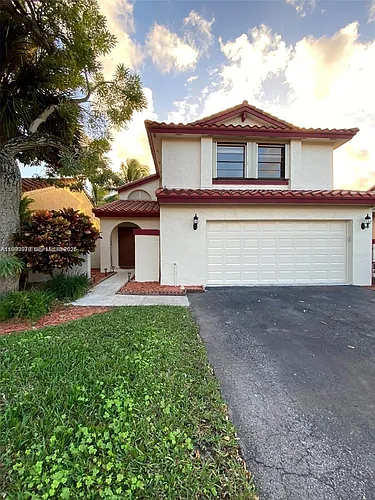 18120 NW 63rd Ct Photo 1