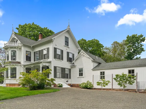 131 Elm Street, Guilford, CT 06437