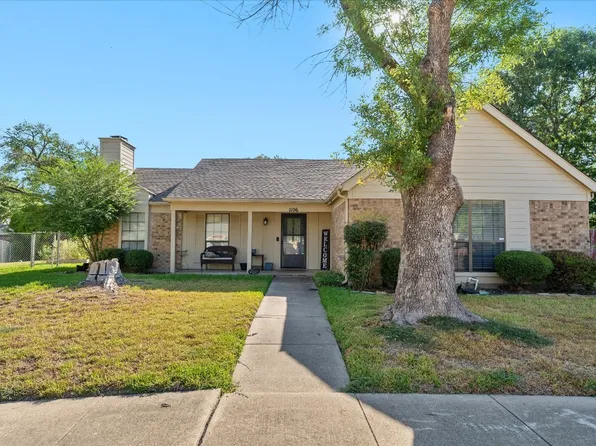 1106 Geneva Ct, Garland, TX 75040