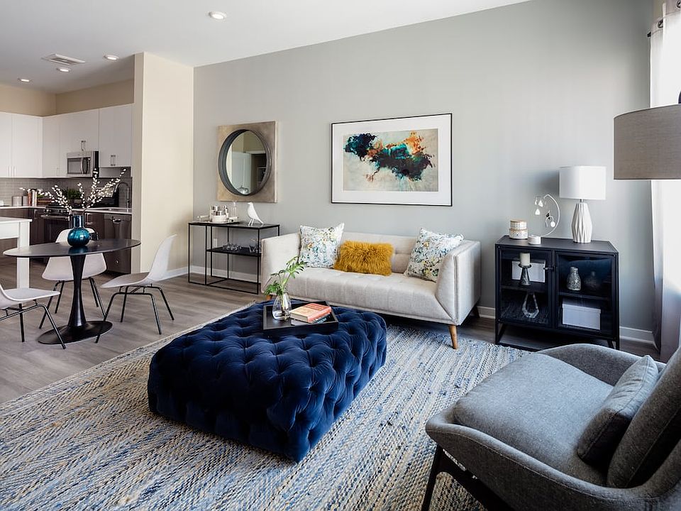 Russell Building Brand New Kitchen-Living