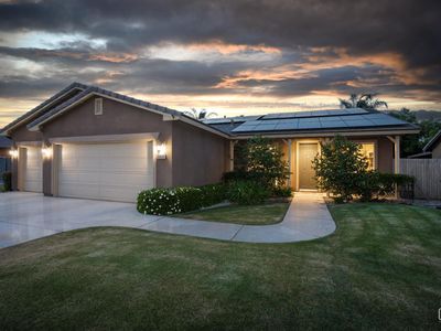 9900 Swansboro Way, Bakersfield, CA, 93314