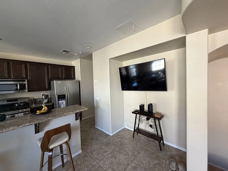 31186 Lavender Ct — Photo 6