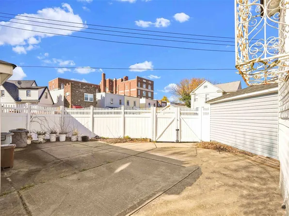 109-30 128th Street image 9 of 34