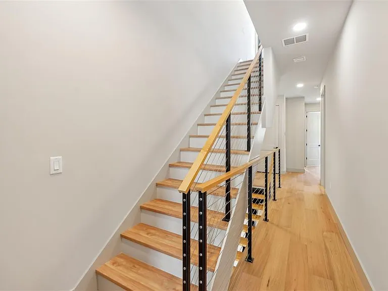 1412 S Moody Ave #A — Photo 32