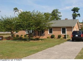 6454 Freeport Rd, Fayetteville, NC 28303