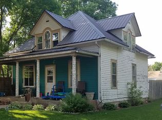204 Sherman Ave, Volin, SD 57072