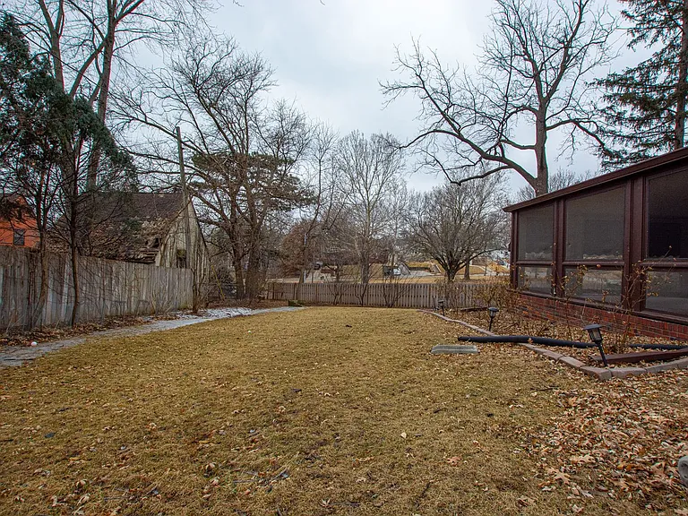 5115 Lafayette Ave — Photo 39