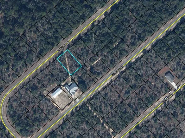 6 Baypoint Dr, Chipley, FL 32428