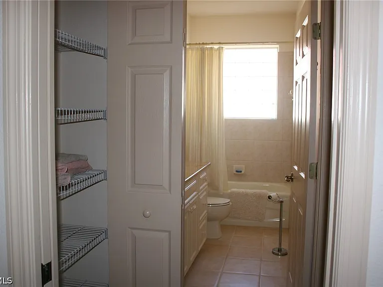 20728 Tisbury Ln — Photo 27