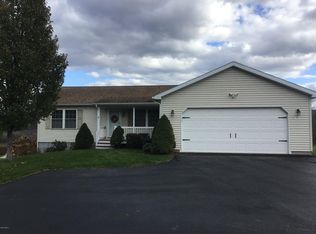 933 Holmes Rd, Pittsfield, MA 01201