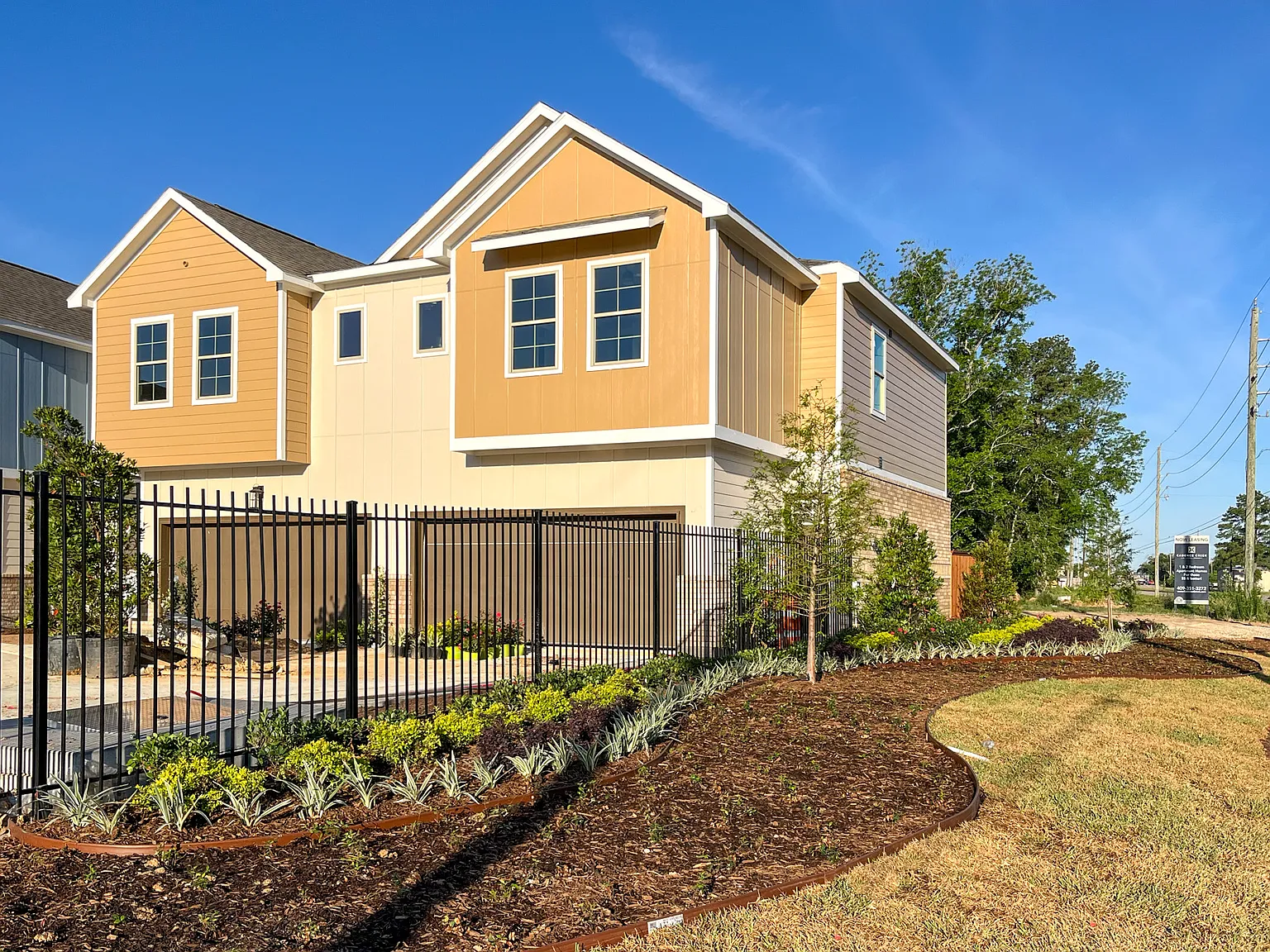 Summerton at Spring — Photo 4