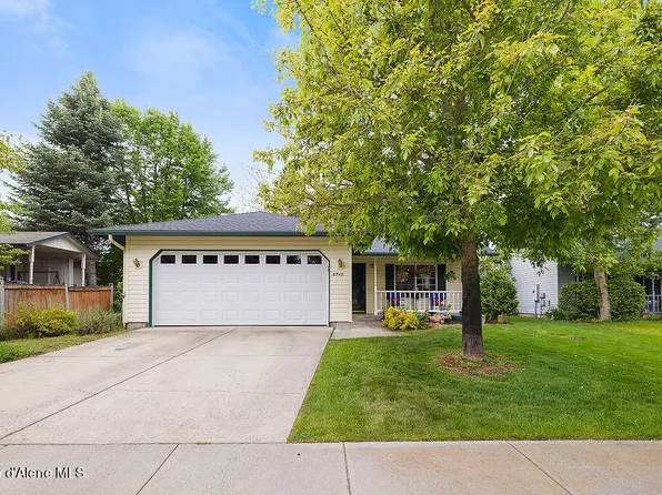 6748 W Darby Ct, Rathdrum, ID 83858
