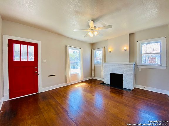 5th image of 953 Potomac